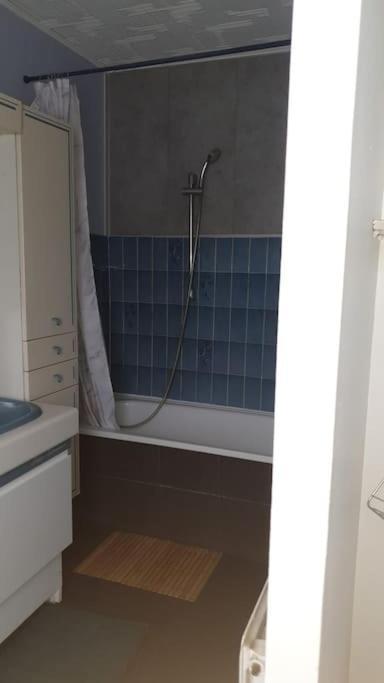 Maison De Ville 102M2 3 Chambres Монтиньи-ле-Бретонё Экстерьер фото
